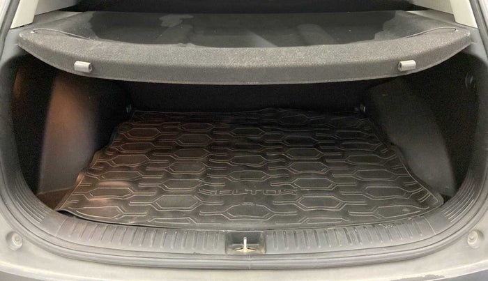 2021 KIA SELTOS HTK PLUS 1.5 IMT, Petrol, Manual, 22,413 km, Boot Inside