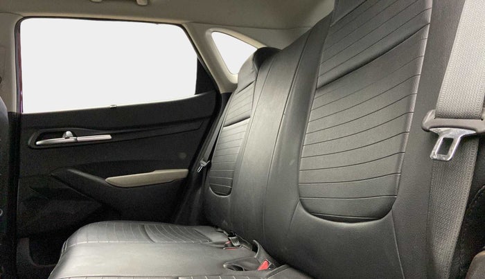 2021 KIA SELTOS HTK PLUS 1.5 IMT, Petrol, Manual, 22,413 km, Right Side Rear Door Cabin