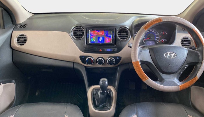 2016 Hyundai Grand i10 MAGNA 1.2 KAPPA VTVT, CNG, Manual, 99,932 km, Dashboard