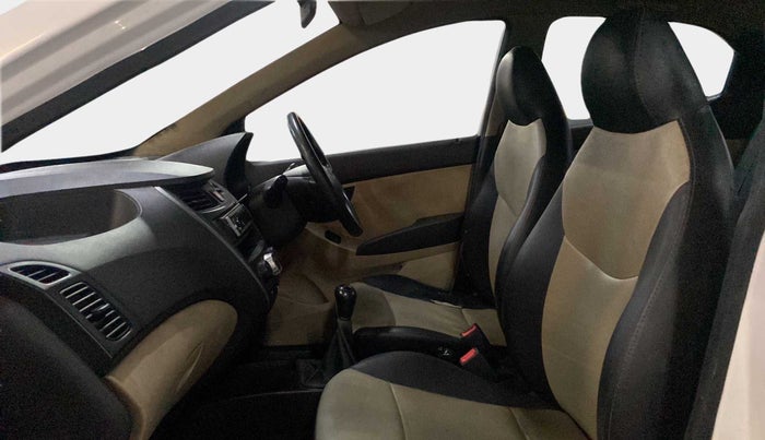 2015 Hyundai Eon ERA +, Petrol, Manual, 44,627 km, Right Side Front Door Cabin