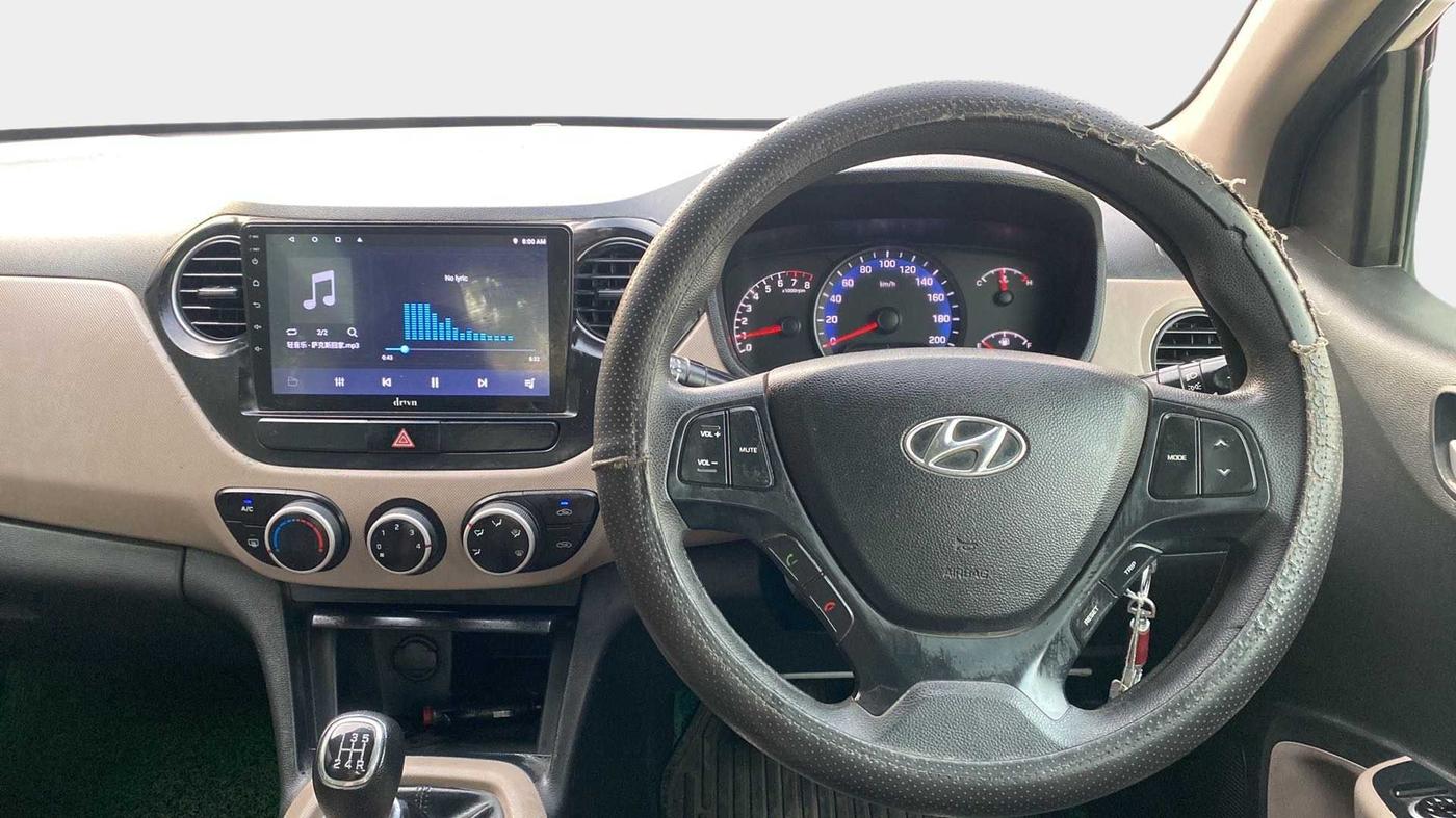 2016 Hyundai Xcent S 1.2, Petrol, Manual, 38,898 km, Air Conditioner