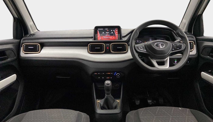 2023 Tata PUNCH ACCOMPLISHED MT, Petrol, Manual, 8,365 km, Dashboard