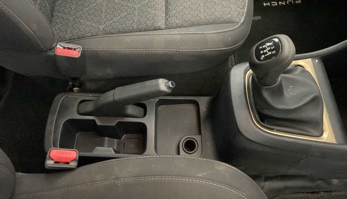 2023 Tata PUNCH ACCOMPLISHED MT, Petrol, Manual, 8,365 km, Gear Lever