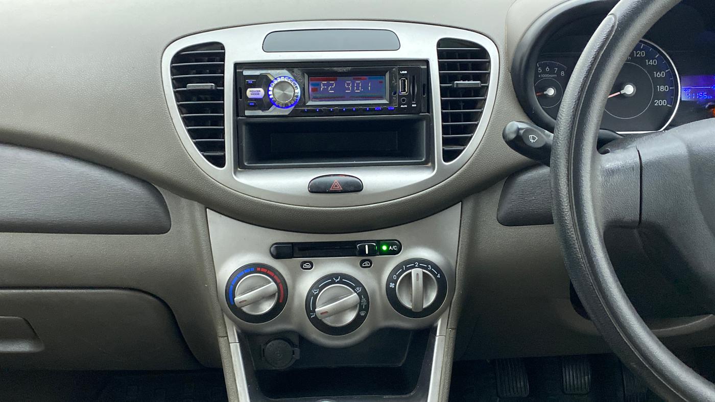 2015 Hyundai i10 MAGNA 1.1 IRDE2, Petrol, Manual, 41,414 km, Air Conditioner