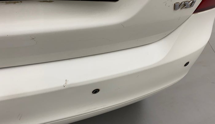 2016 Maruti Wagon R 1.0 VXI, Petrol, Manual, 80,537 km, Dicky (Boot door) - Minor scratches
