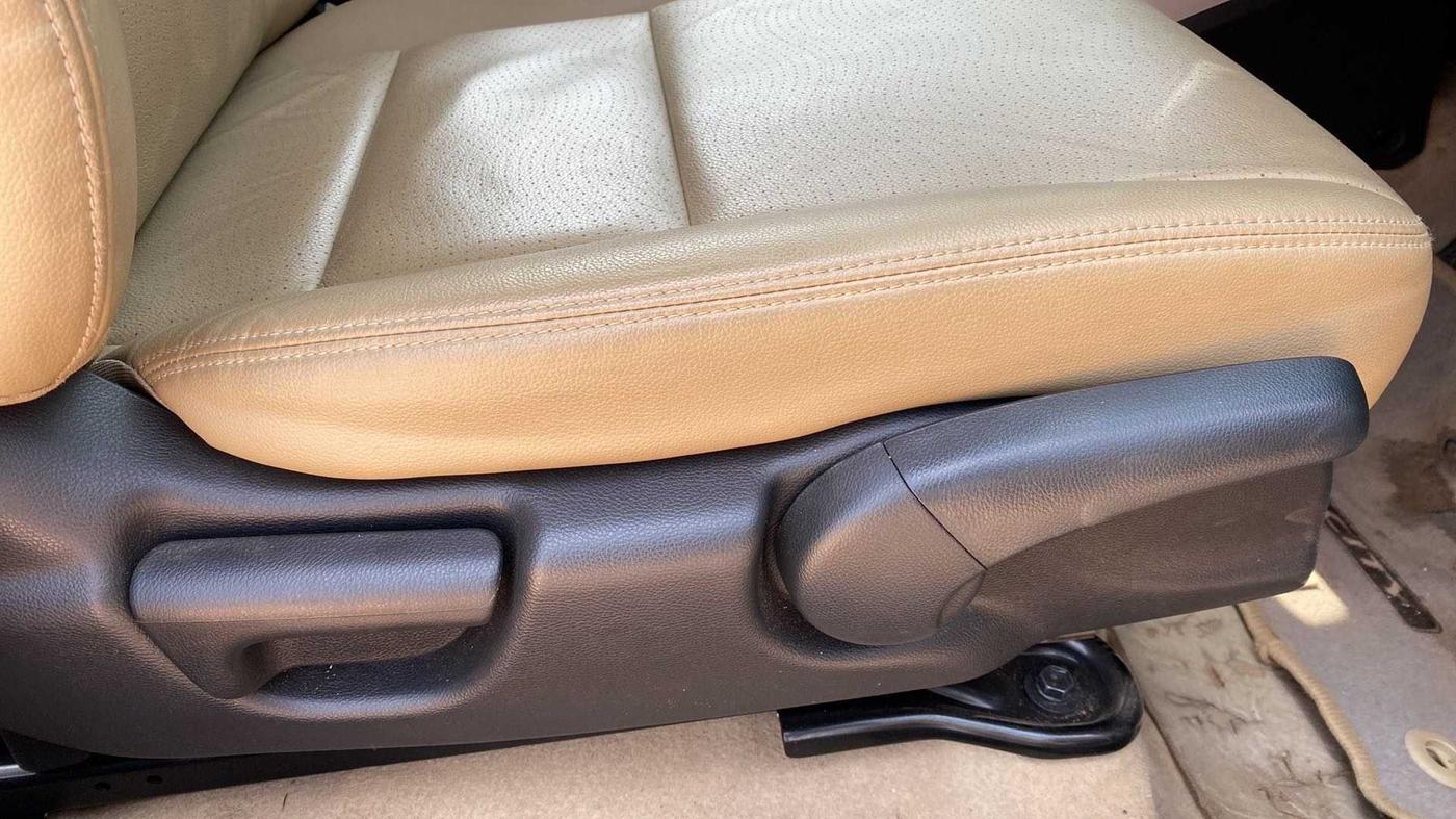2018 Honda City 1.5L I-VTEC ZX CVT, Petrol, Automatic, 30,278 km, Driver Side Adjustment Panel