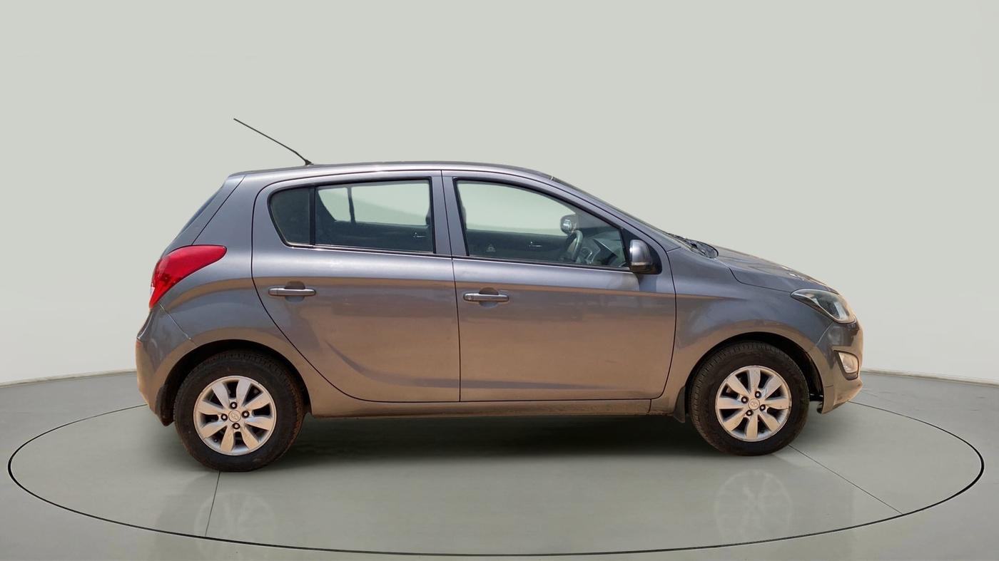 2012 Hyundai i20 SPORTZ 1.4 CRDI, Diesel, Manual, 83,337 km, Right Side View