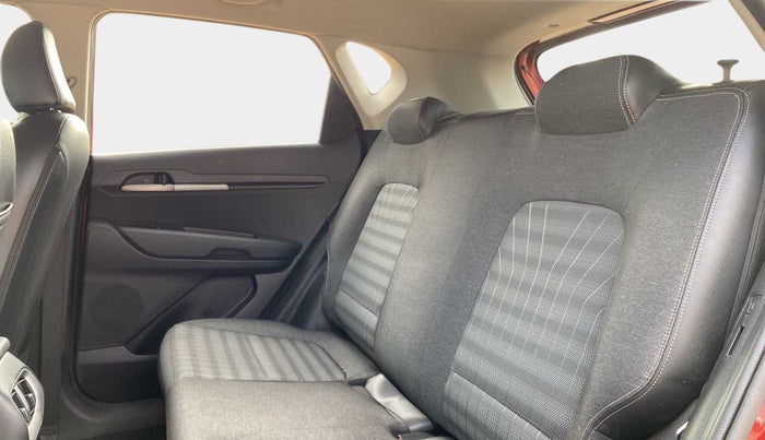 2022 KIA SONET HTK PLUS 1.2, Petrol, Manual, 14,811 km, Right Side Rear Door Cabin