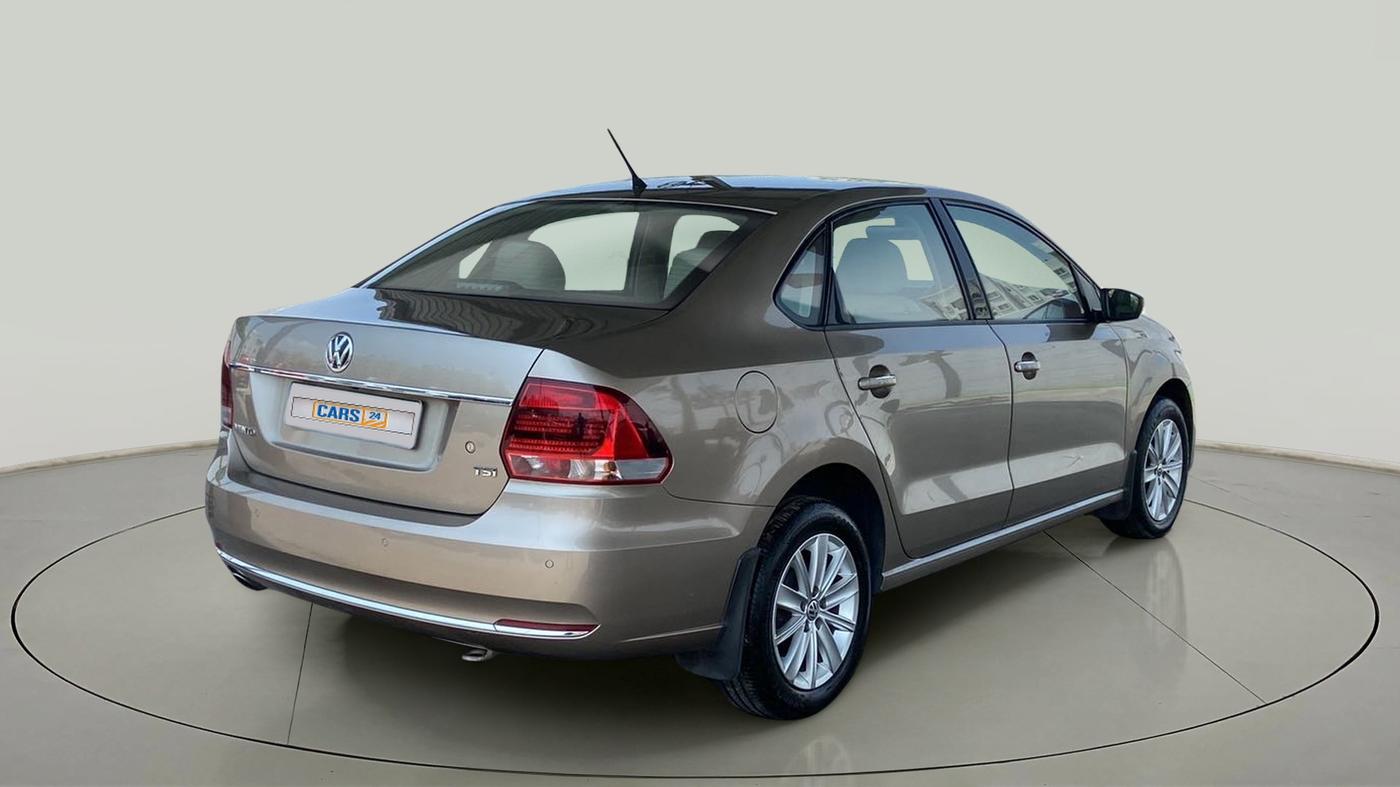 2017 Volkswagen Vento HIGHLINE PETROL AT, Petrol, Automatic, 68,999 km, Right Back Diagonal