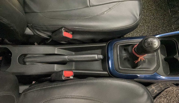 2021 Maruti IGNIS SIGMA 1.2, Petrol, Manual, 25,742 km, Gear Lever