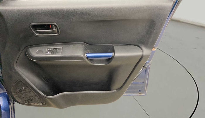 2021 Maruti IGNIS SIGMA 1.2, Petrol, Manual, 25,742 km, Driver Side Door Panels Control