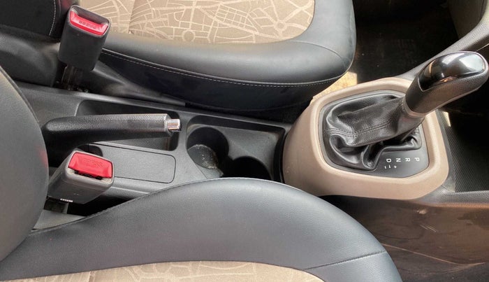 2019 Hyundai Grand i10 SPORTZ AT 1.2 KAPPA VTVT, Petrol, Automatic, 73,297 km, Gear Lever