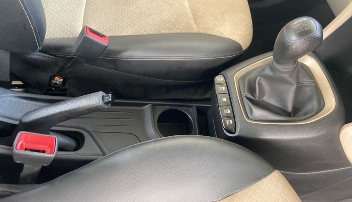 2019 Hyundai NEW SANTRO ASTA MT, Petrol, Manual, 38,039 km, Gear Lever