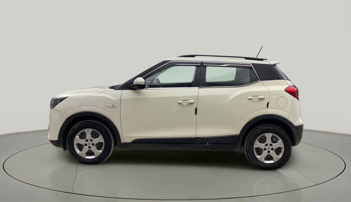 2020 Mahindra XUV300 W6 1.2 PETROL, Petrol, Manual, 40,924 km, Left Side