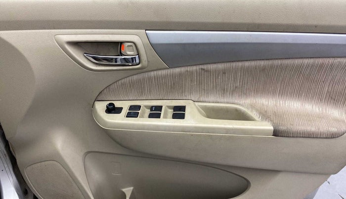 2012 Maruti Ertiga VXI, Petrol, Manual, 65,194 km, Driver Side Door Panels Control