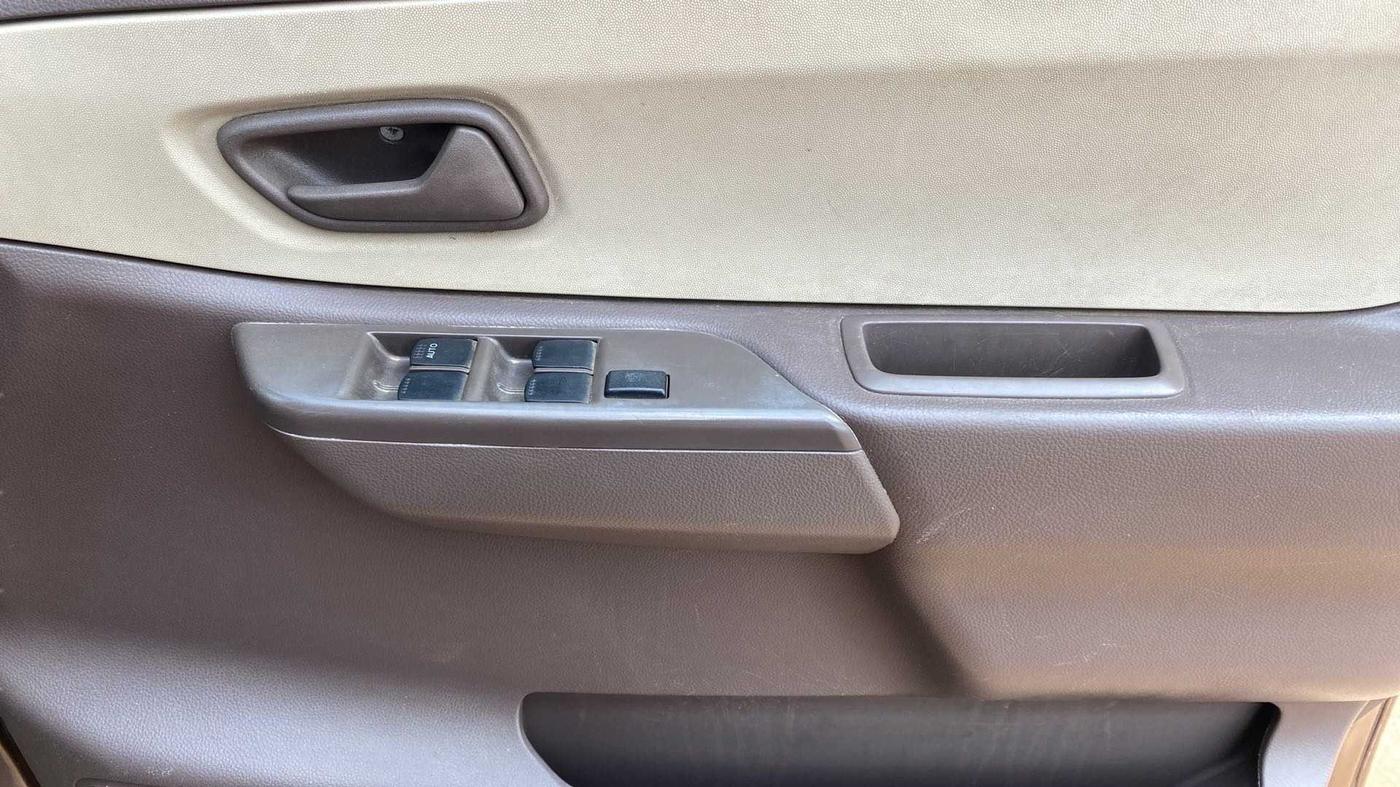 2011 Maruti Zen Estilo VXI, Petrol, Manual, 69,568 km, Driver Side Door Panels Control