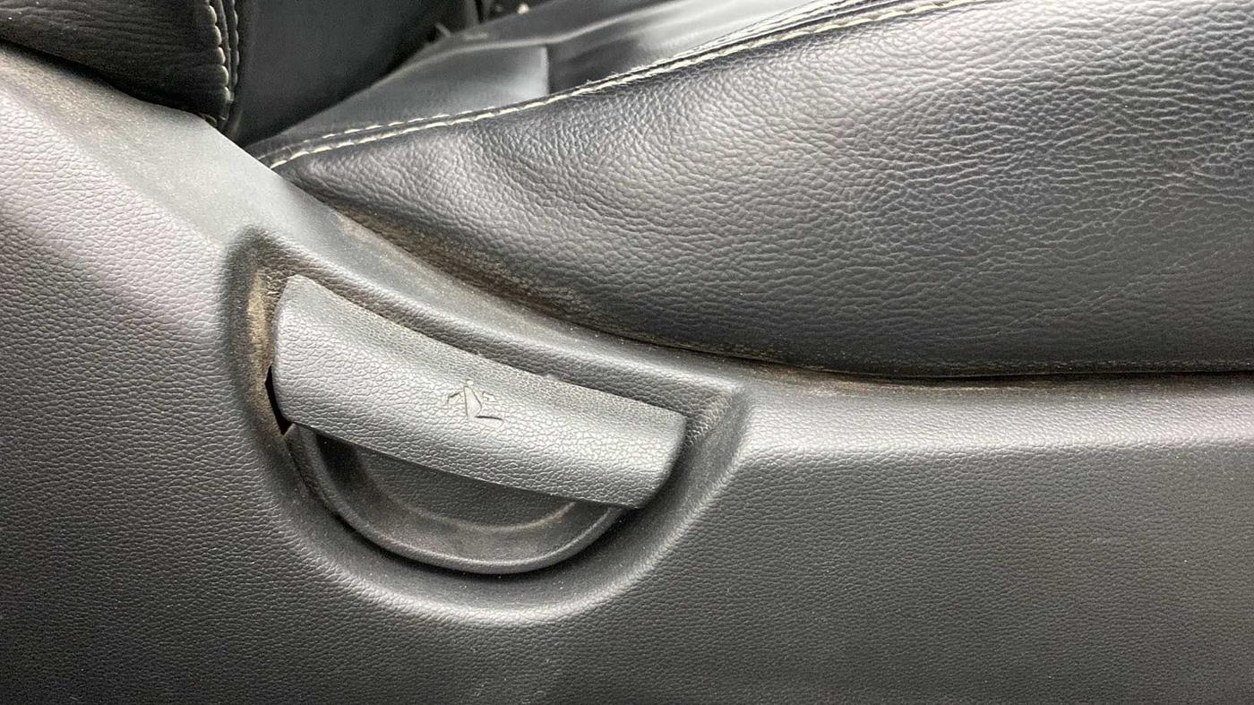 2019 Hyundai Grand i10 SPORTZ 1.2 KAPPA VTVT, Petrol, Manual, 53,131 km, Driver Side Adjustment Panel