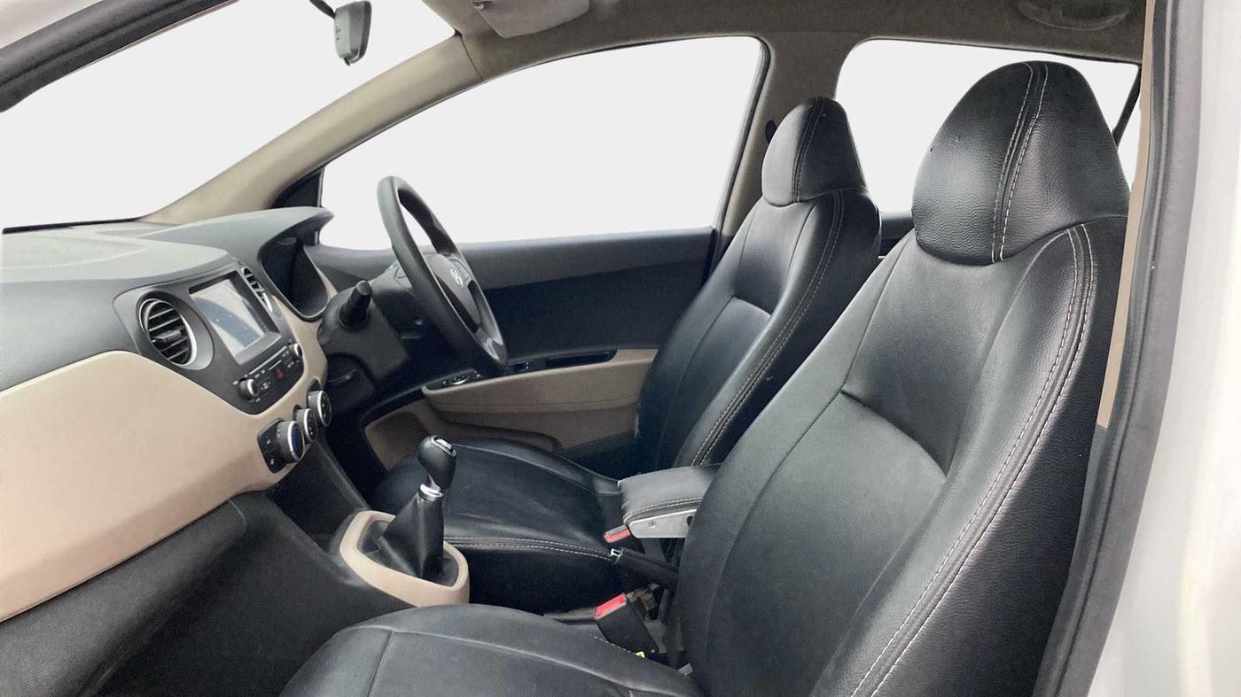 2019 Hyundai Grand i10 SPORTZ 1.2 KAPPA VTVT, Petrol, Manual, 53,131 km, Right Side Front Door Cabin
