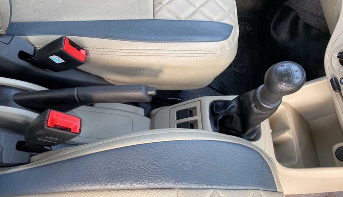 2019 Maruti Alto LXI, Petrol, Manual, 10,736 km, Gear Lever