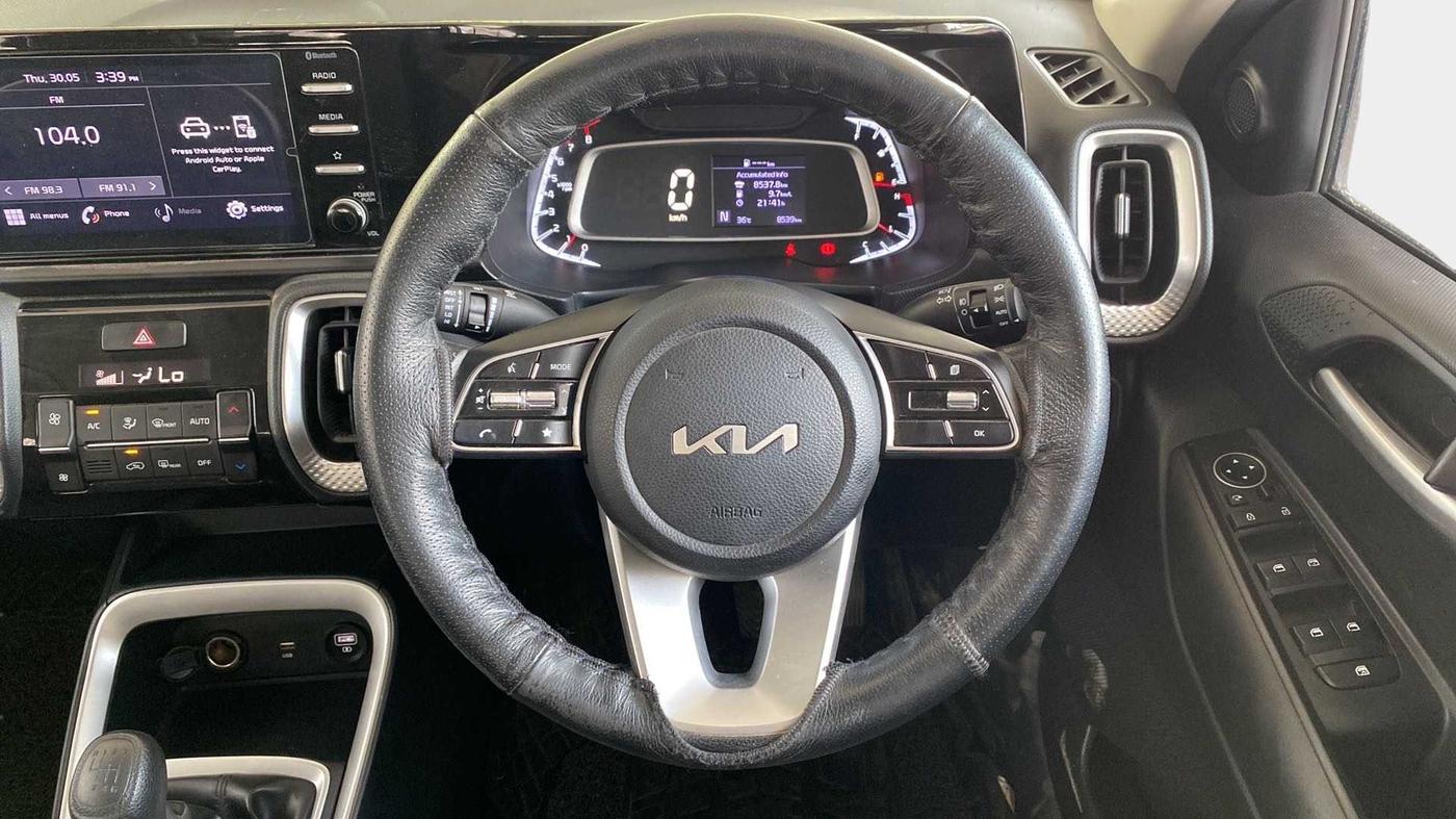2022 KIA SONET HTK PLUS 1.0 IMT, Petrol, Manual, 8,535 km, Steering Wheel Close Up