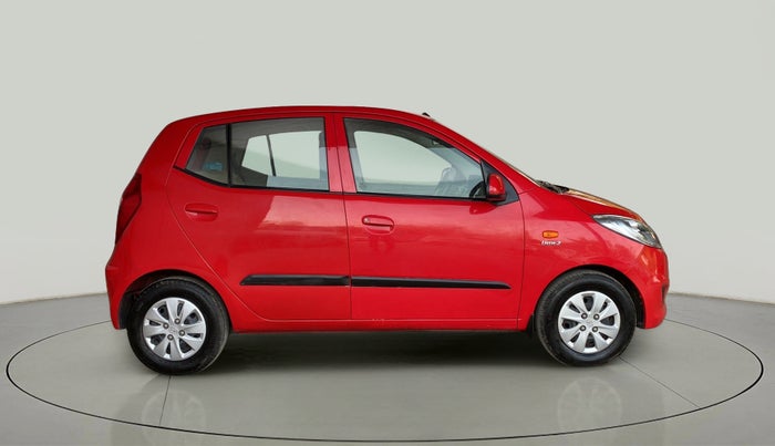 2013 Hyundai i10 MAGNA 1.1, Petrol, Manual, 32,569 km, Right Side View