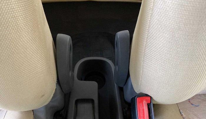 2013 Hyundai i10 MAGNA 1.1, Petrol, Manual, 32,569 km, Driver Side Adjustment Panel