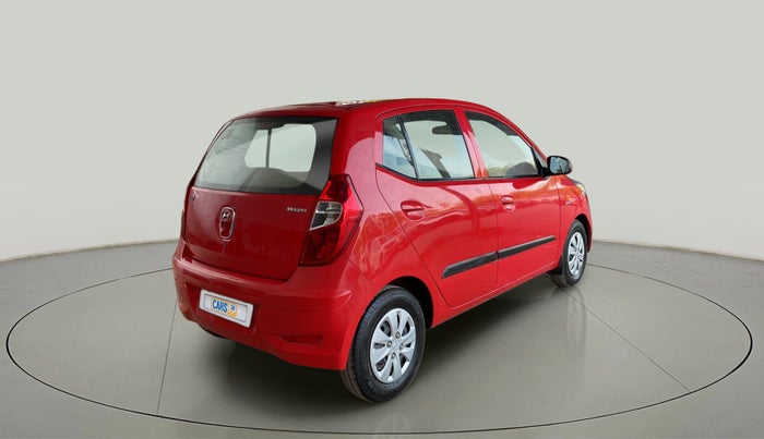2013 Hyundai i10 MAGNA 1.1, Petrol, Manual, 32,569 km, Right Back Diagonal