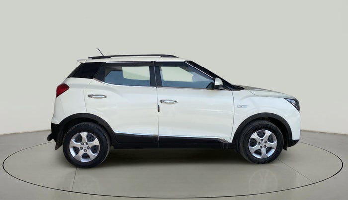 2020 Mahindra XUV300 W6 1.2 PETROL, Petrol, Manual, 20,923 km, Right Side View