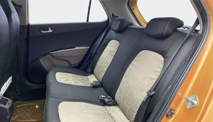 2014 Hyundai Grand i10 ASTA AT 1.2 KAPPA VTVT, Petrol, Automatic, 81,830 km, Right Side Rear Door Cabin