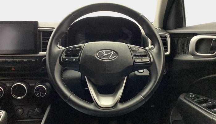 2019 Hyundai VENUE SX(O) 1.4 CRDI, Diesel, Manual, 57,324 km, Steering Wheel Close Up