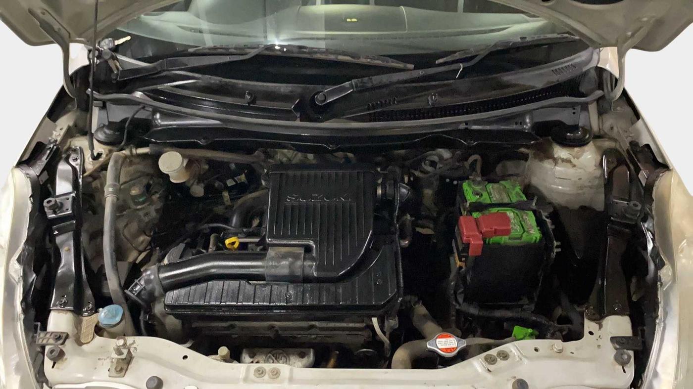 2013 Maruti Swift VXI, Petrol, Manual, 49,806 km, Open Bonet