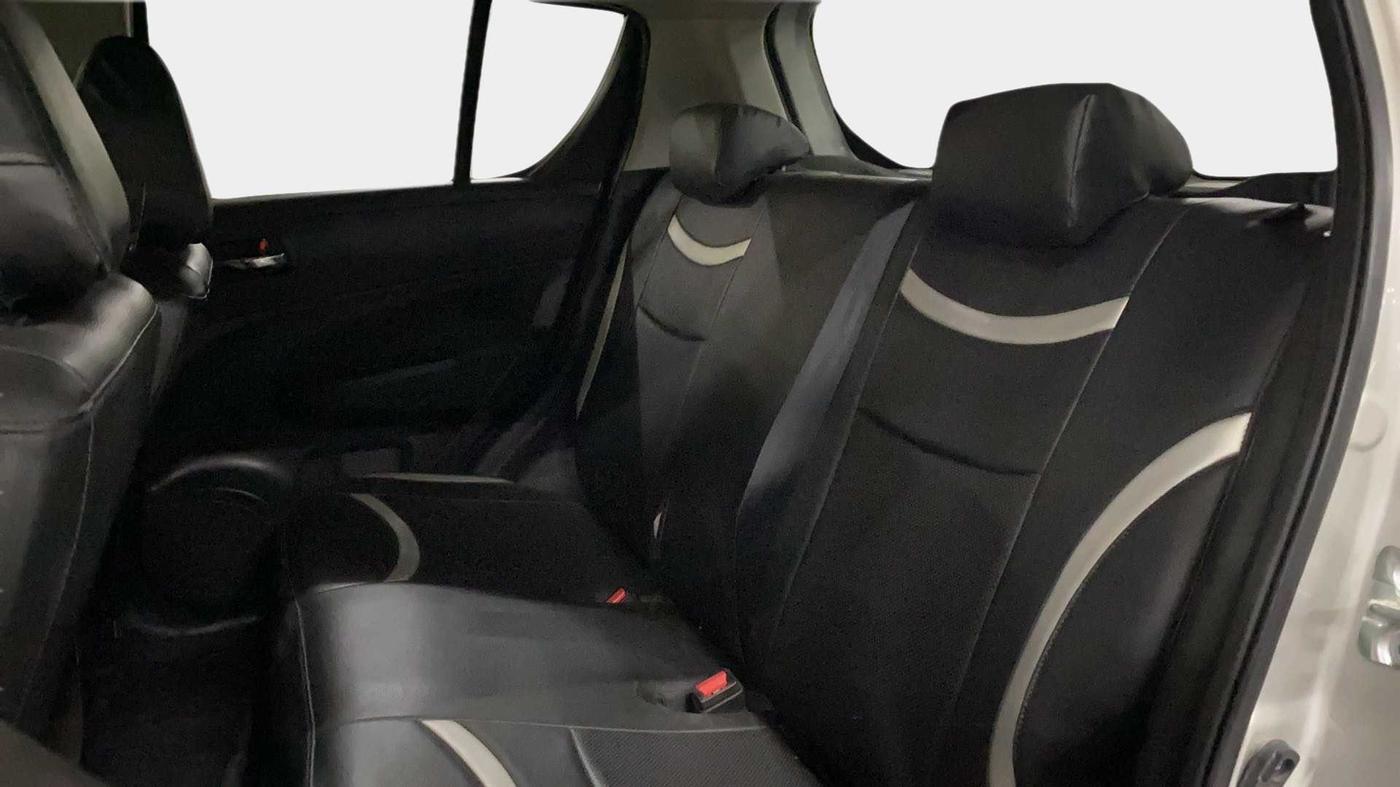 2013 Maruti Swift VXI, Petrol, Manual, 49,806 km, Right Side Rear Door Cabin