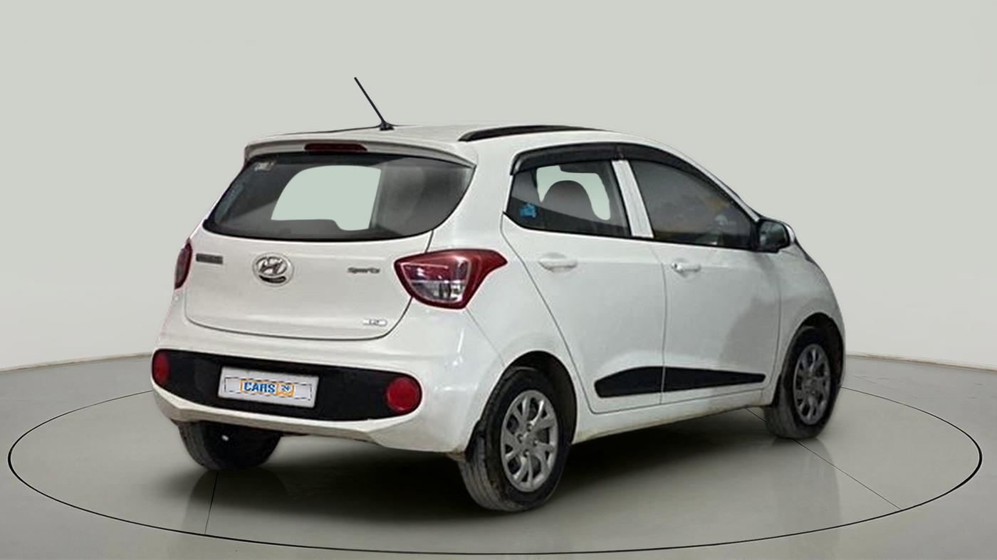 2020 Hyundai Grand i10 SPORTZ 1.2 KAPPA VTVT, Petrol, Manual, 56,384 km, Right Back Diagonal