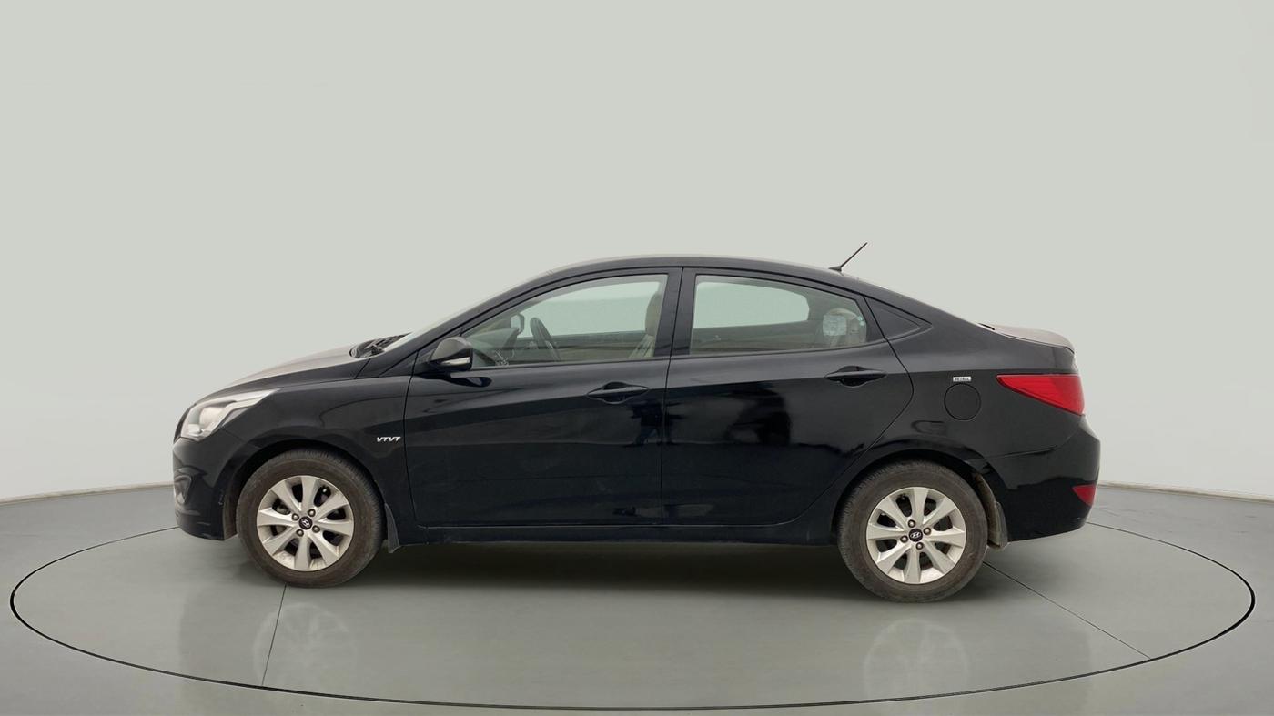 2016 Hyundai Verna 1.6 VTVT S AT, Petrol, Automatic, 68,448 km, Left Side