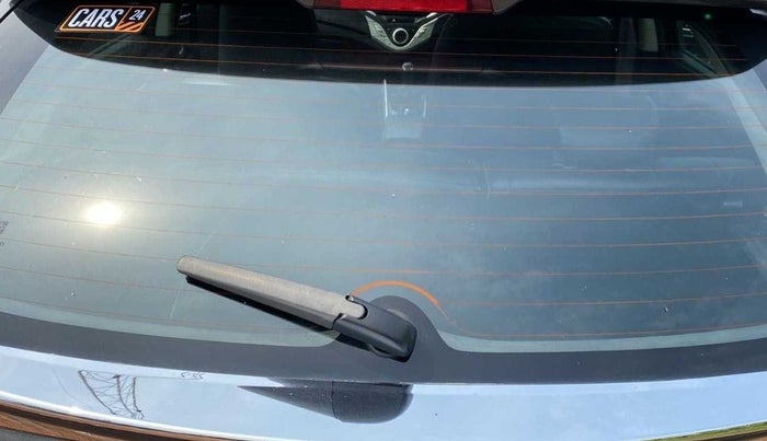 2018 Maruti Baleno ZETA PETROL 1.2, Petrol, Manual, 49,244 km, Rear windshield - Wiper arm not available