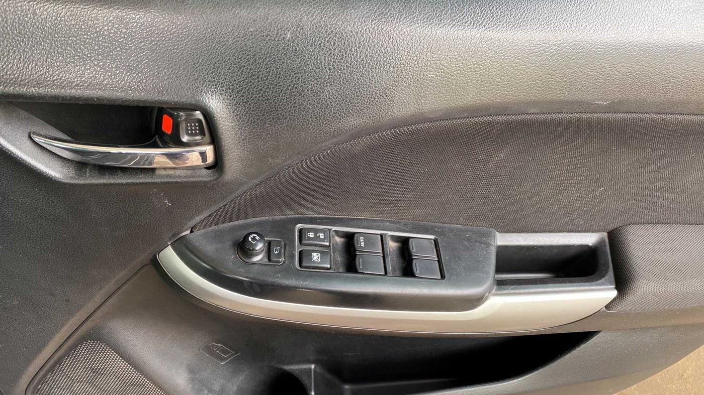 2018 Maruti Baleno ZETA PETROL 1.2, Petrol, Manual, 49,244 km, Driver Side Door Panels Control