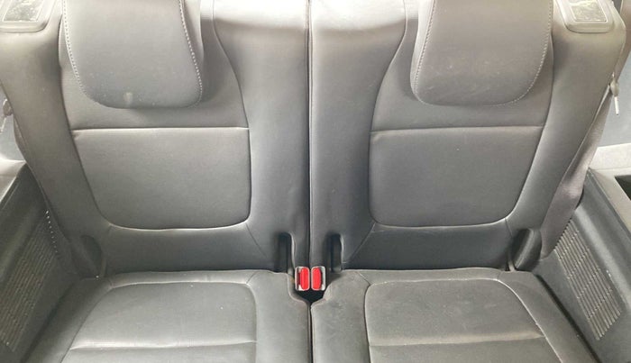 2022 KIA CARENS PREMIUM 1.4 PETROL 7 STR, Petrol, Manual, 19,659 km, Third Seat Row ( optional )
