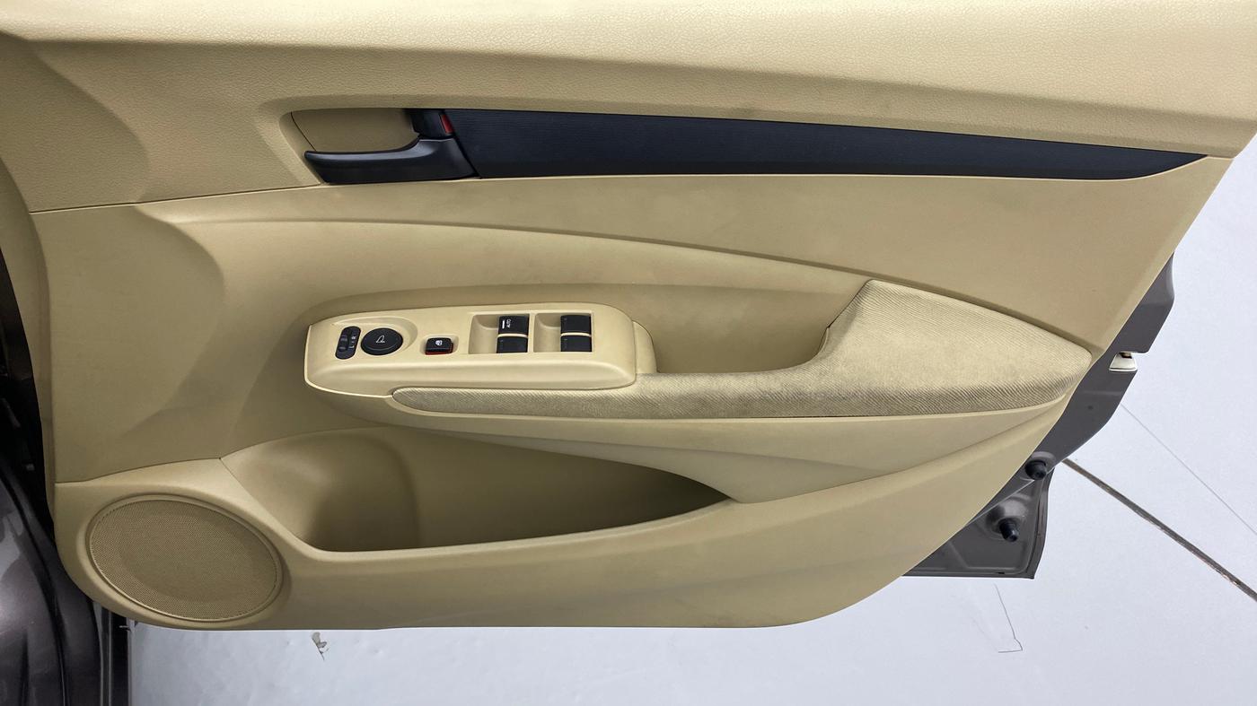 2011 Honda City S MT PETROL, Petrol, Manual, 60,099 km, Driver Side Door Panels Control