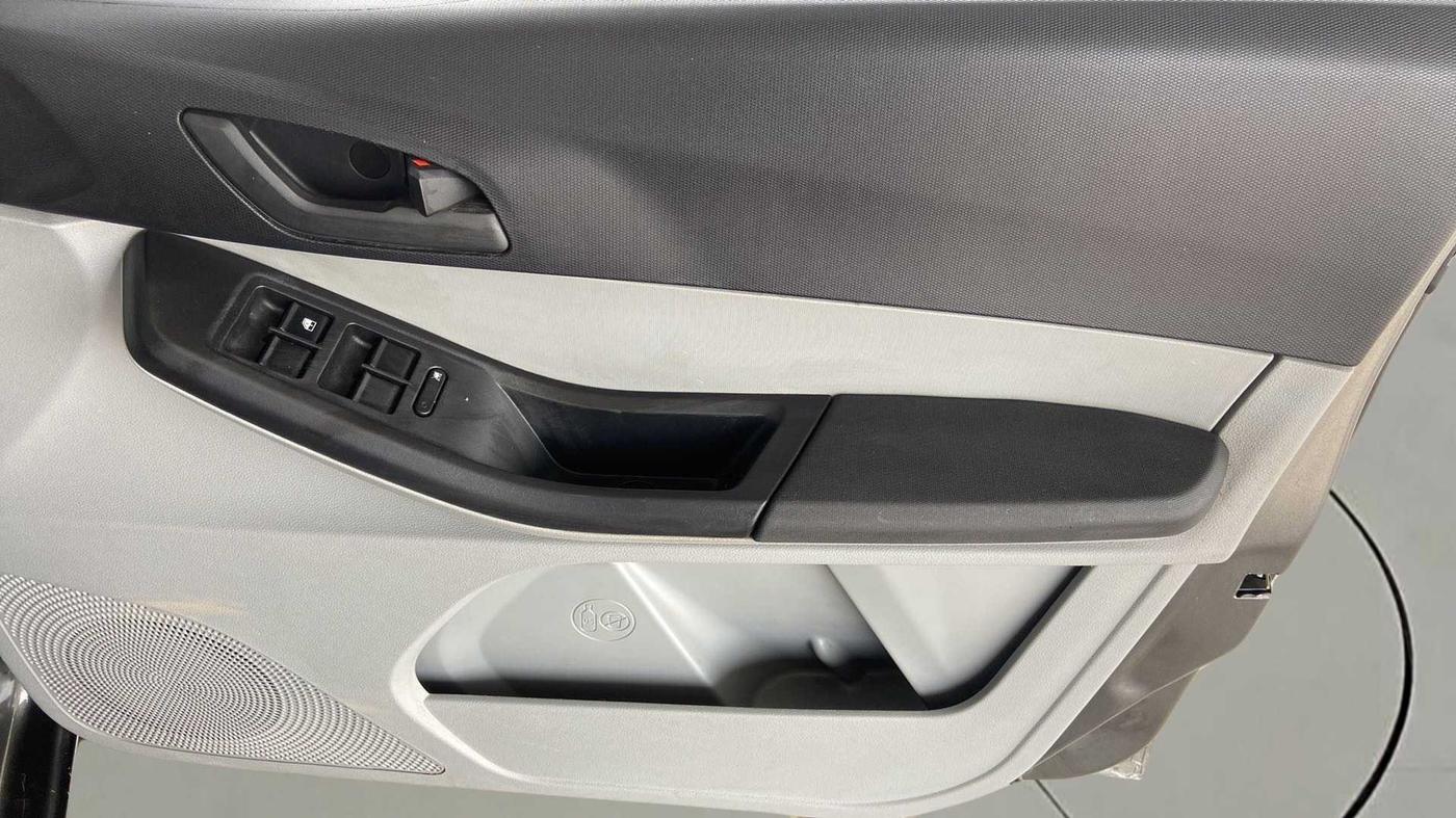 2023 Tata Tiago XT CNG, CNG, Manual, 15,531 km, Driver Side Door Panels Control