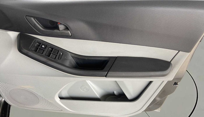 2023 Tata Tiago XT CNG, CNG, Manual, 15,531 km, Driver Side Door Panels Control