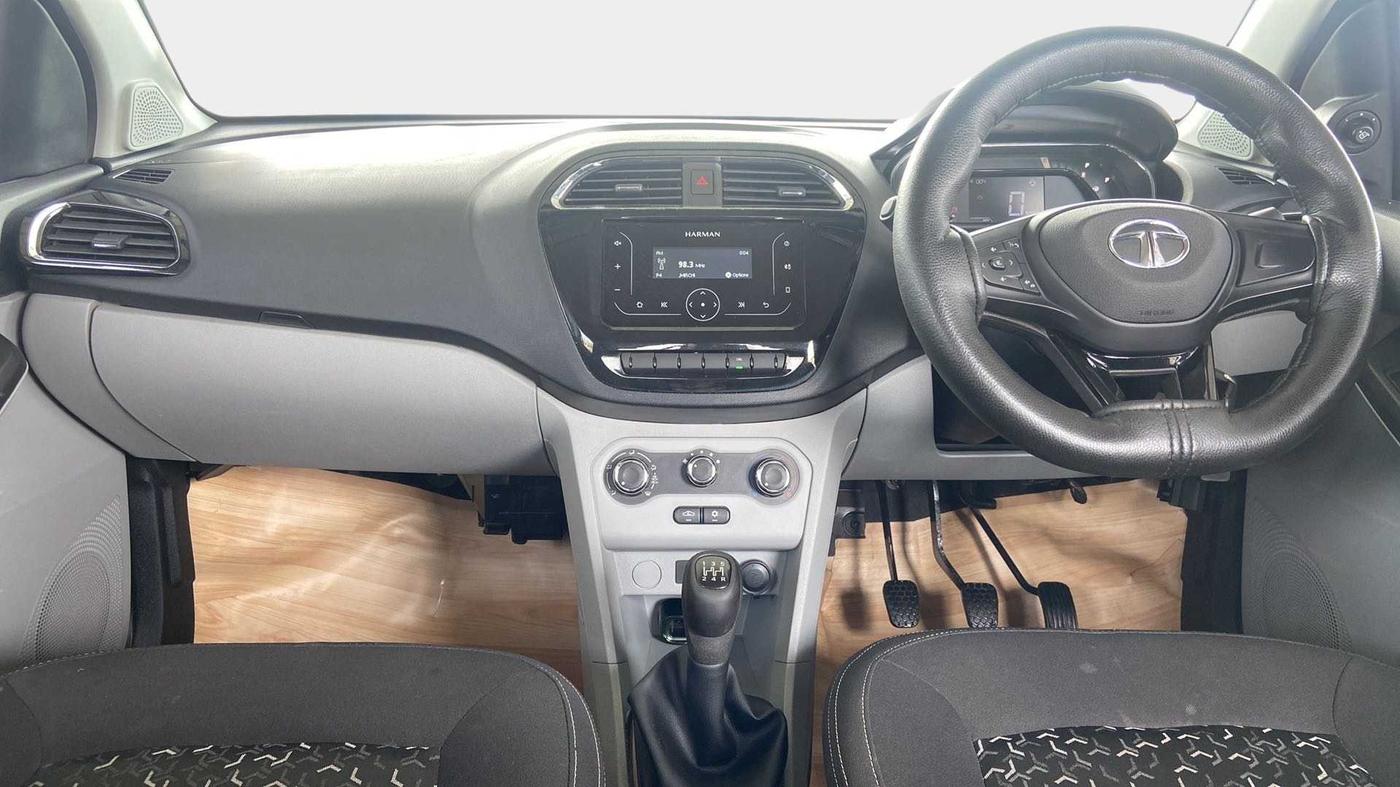 2023 Tata Tiago XT CNG, CNG, Manual, 15,531 km, Dashboard
