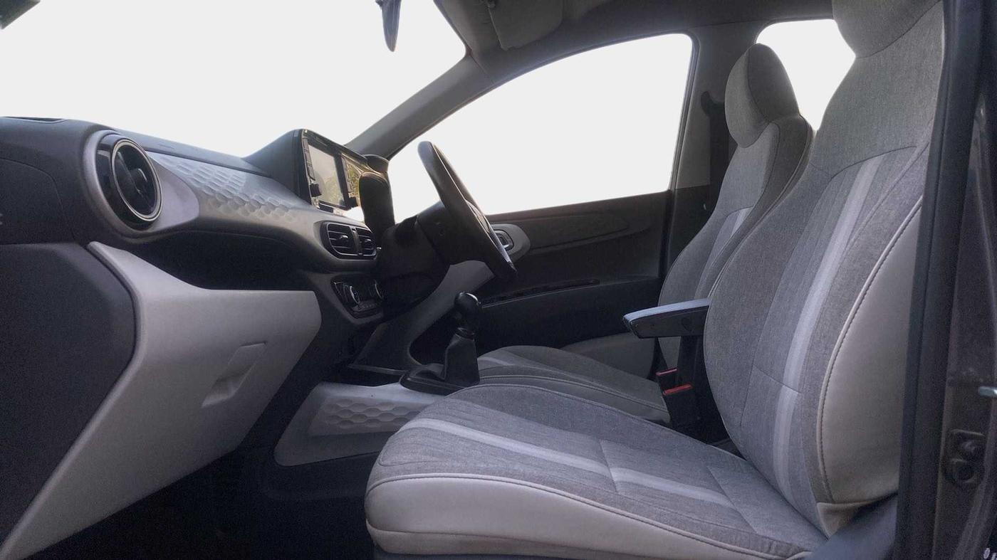 2020 Hyundai Grand i10 SPORTZ 1.2 KAPPA VTVT, Petrol, Manual, 50,614 km, Right Side Front Door Cabin