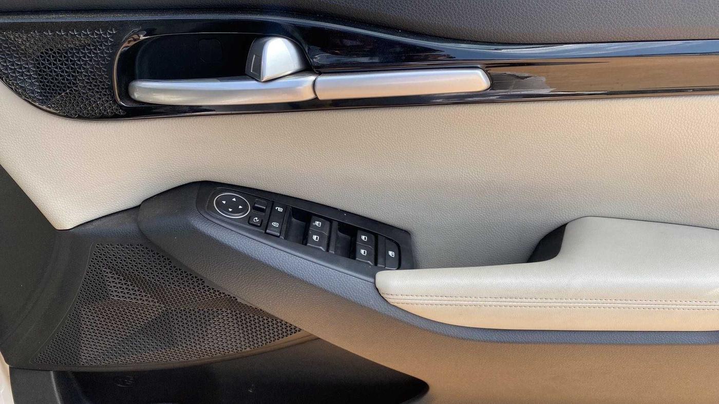 2020 KIA SELTOS HTX 1.5 PETROL, Petrol, Manual, 35,472 km, Driver Side Door Panels Control