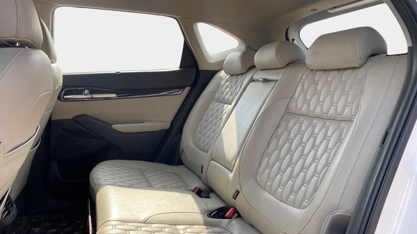 2020 KIA SELTOS HTX 1.5 PETROL, Petrol, Manual, 35,472 km, Right Side Rear Door Cabin