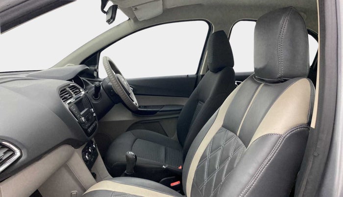 2018 Tata Tiago XZ PETROL, Petrol, Manual, 41,492 km, Right Side Front Door Cabin
