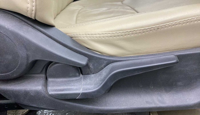 2019 Honda Amaze 1.2L I-VTEC S, Petrol, Manual, 36,170 km, Driver Side Adjustment Panel