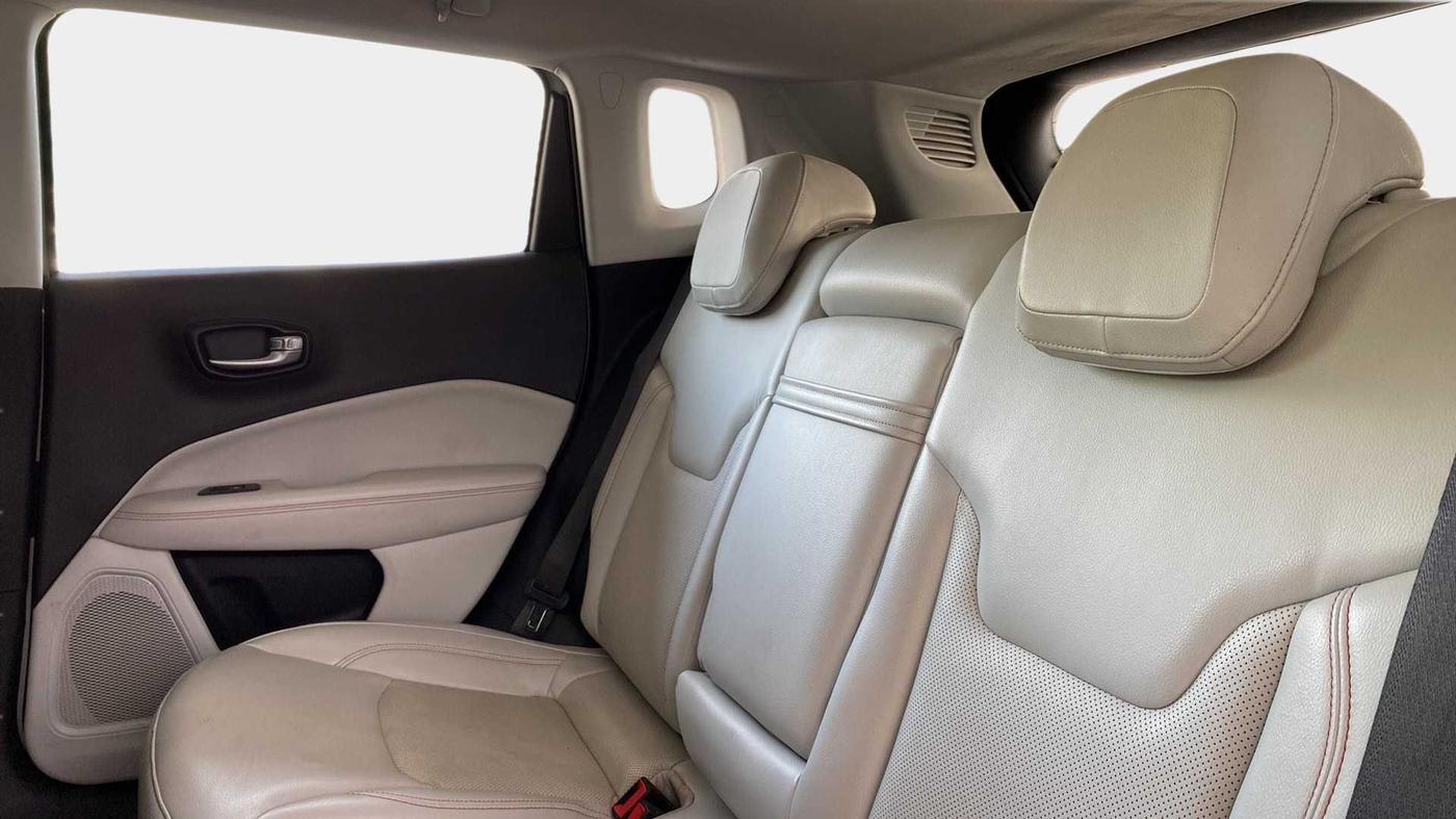 2018 Jeep Compass LIMITED 2.0 DIESEL, Diesel, Manual, 61,067 km, Right Side Rear Door Cabin
