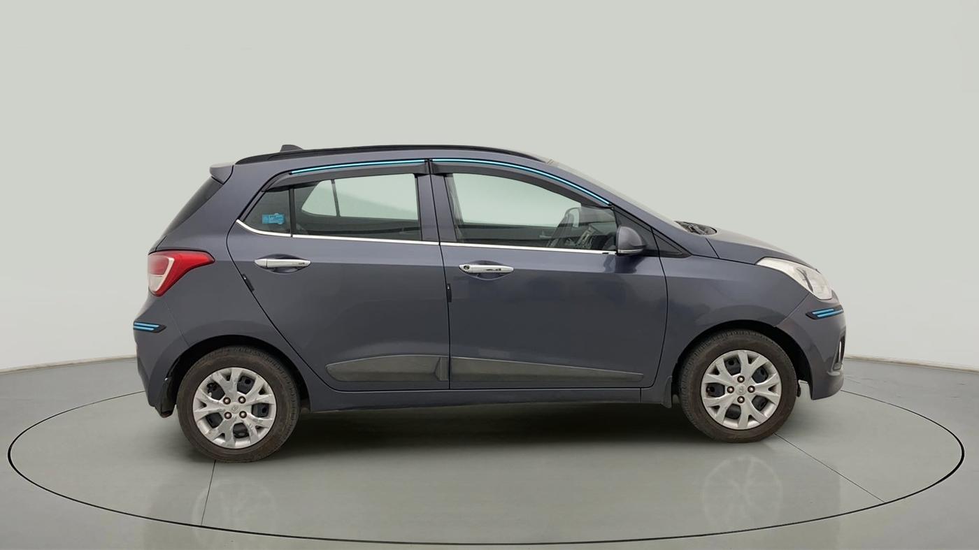 2015 Hyundai Grand i10 SPORTZ 1.2 KAPPA VTVT, Petrol, Manual, 46,926 km, Right Side View