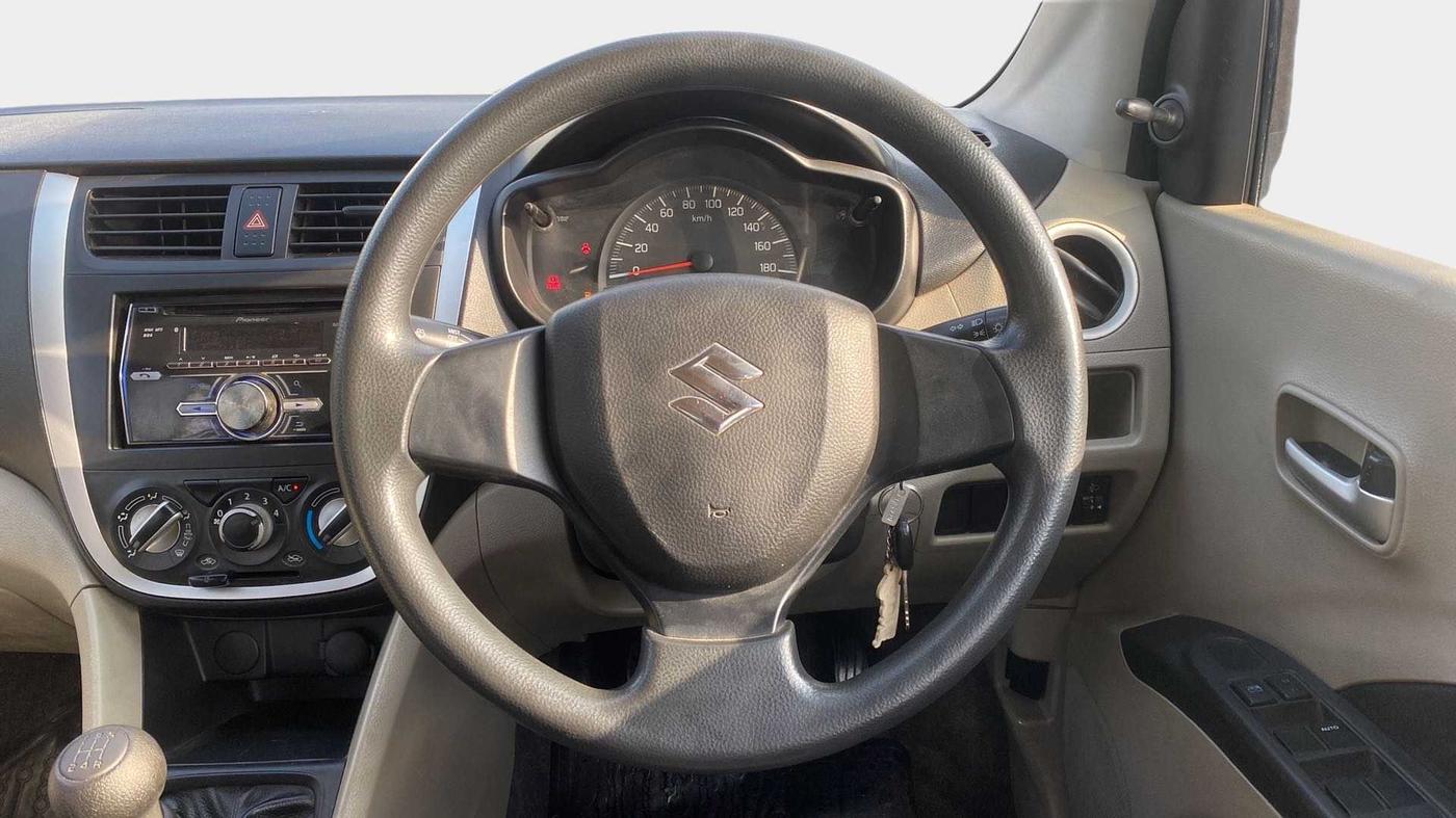 2014 Maruti Celerio VXI, Petrol, Manual, 96,979 km, Steering Wheel Close Up