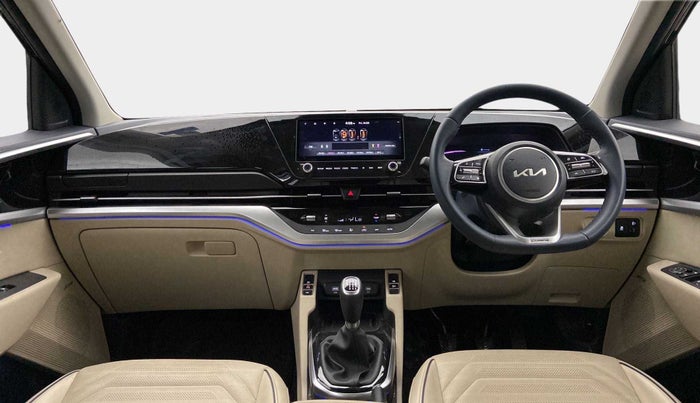 2022 KIA CARENS LUXURY PLUS 1.4 PETROL 6 STR, Petrol, Manual, 24,378 km, Dashboard